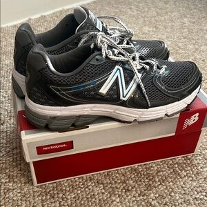 New Balance Black and White Women's Sneakers